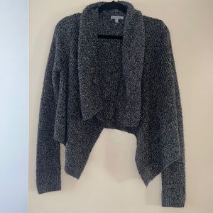 🚨 MUST GO🚨 Open-front cropped sweater